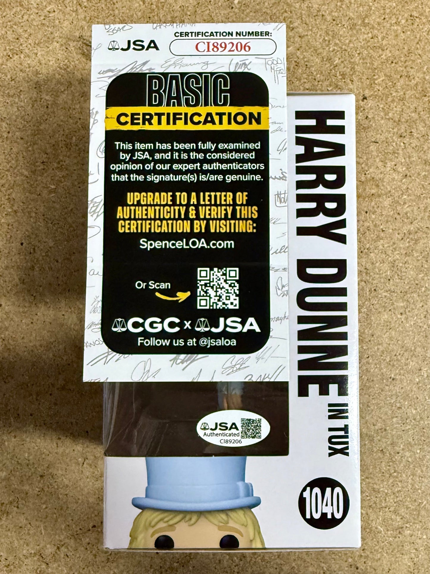 Jeff Daniels Signed Harry Dunne Dumb & Dumber Funko Pop! #1040 With JSA COA