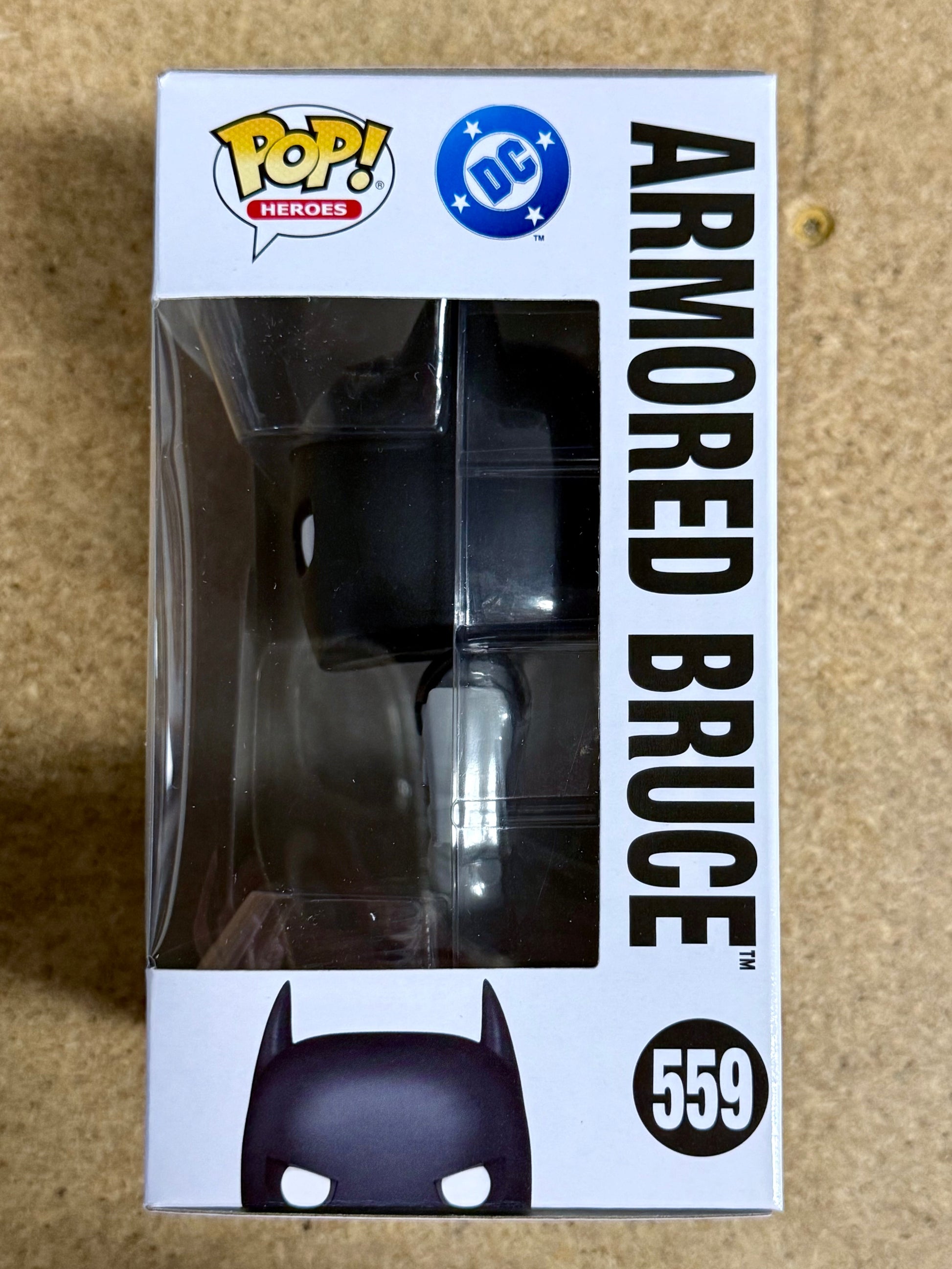 Funko Pop! DC Heroes Armored Bruce Wayne #559 Batman Beyond 2025