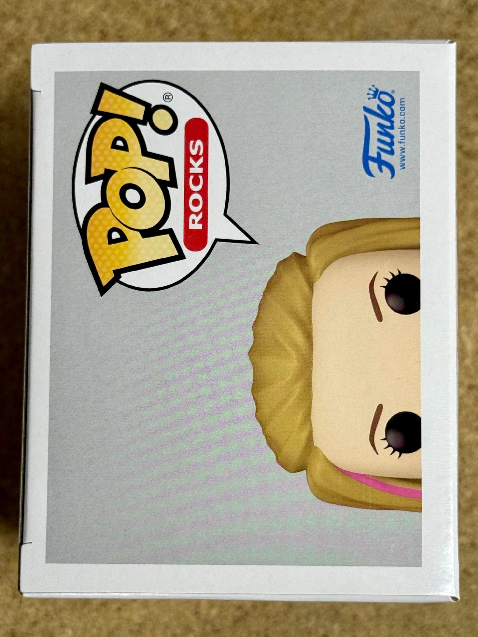 Funko Pop! Rocks Avril Lavigne (Girlfriend Music Video) #447 Punk Rock 2024