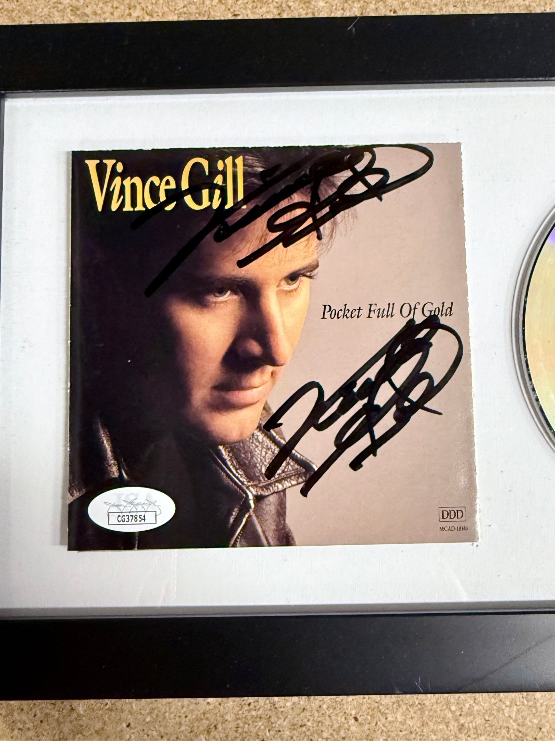 Vince Gill Framed & Signed “Pocket Full Of Gold” (1991) CD Booklet With JSA COA