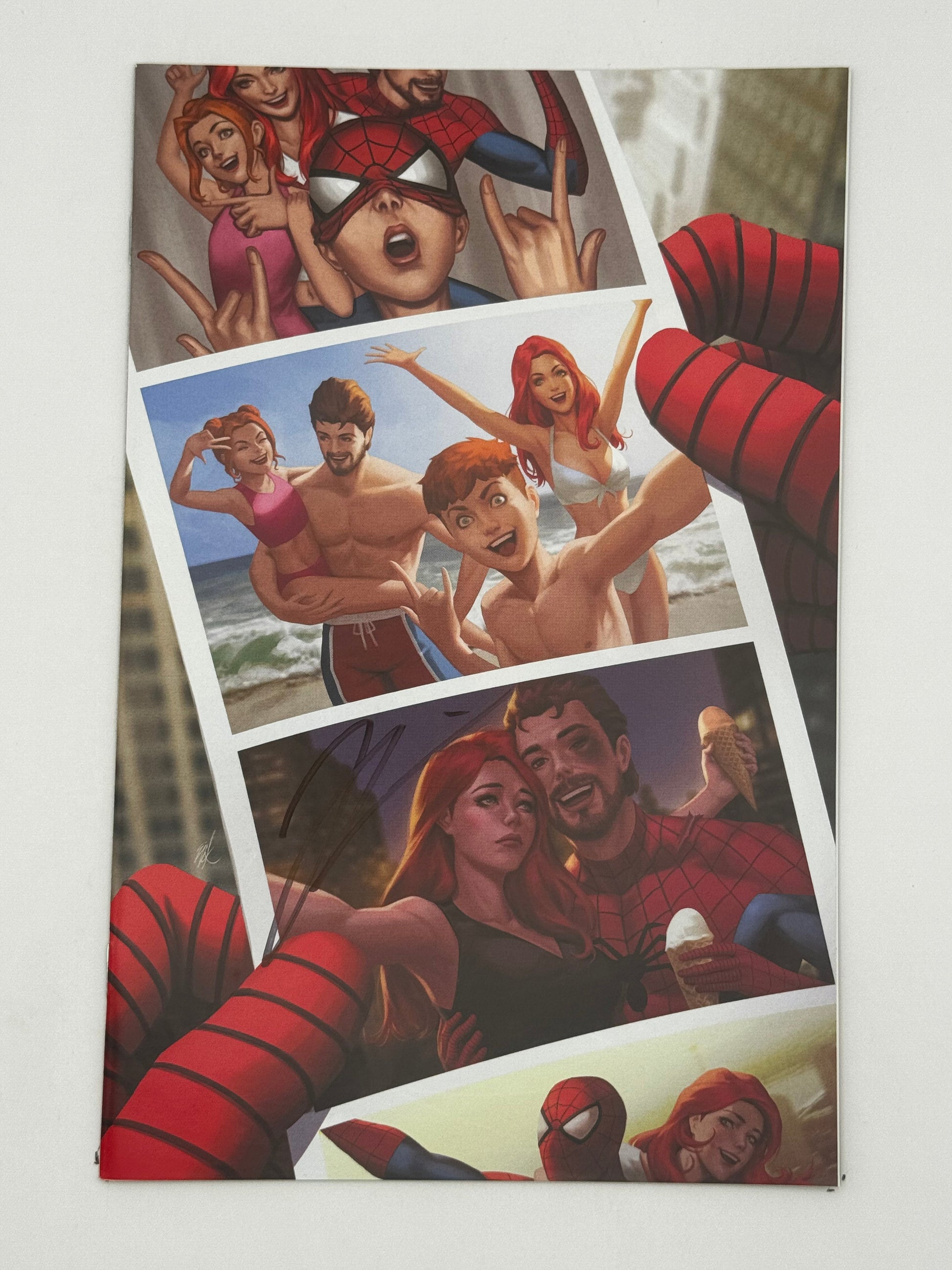 [Signed by Hickman] Ultimate Spider-Man #8 Virgin Unknown Comics Ejikure Exclusive Var [INST]