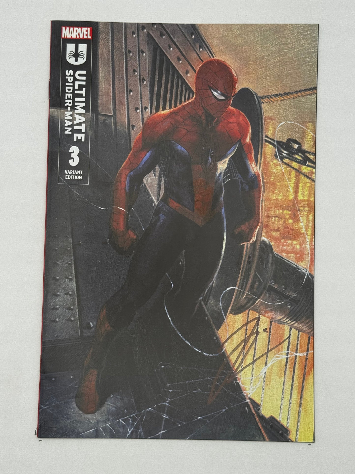 [Signed by Hickman] Ultimate Spider-Man #3 Unknown Comics Dell'Otto Exclusive Var [INST]